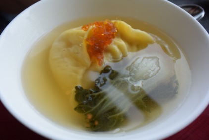 Double-boiled soup dumpling with king crab and Iwate pork, served with blood swallow's nest